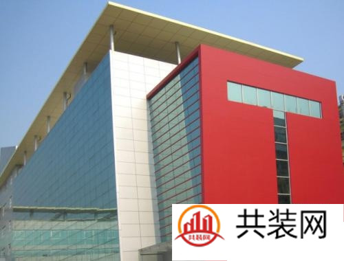 水性氟碳漆有什么特点 水性氟碳漆与油性氟碳漆的区别