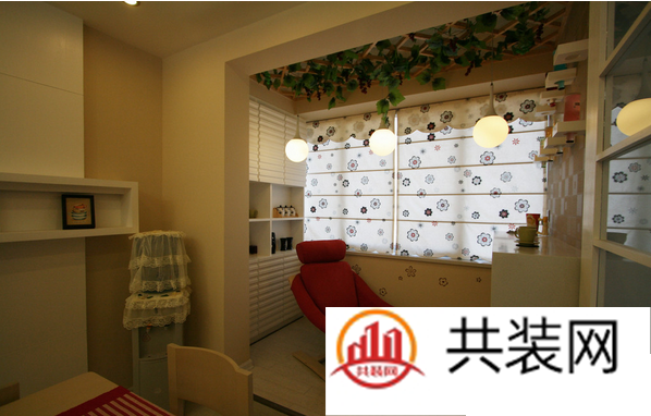2㎡的阳台，如何打造成休闲的阳光阅读区？