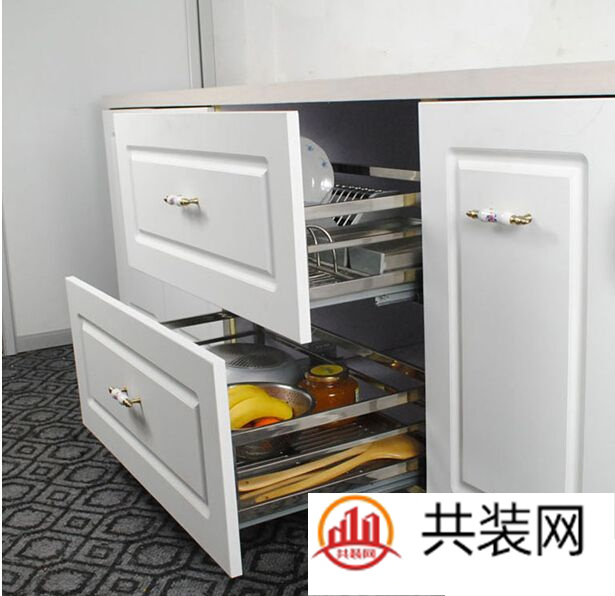 橱柜拉篮尺寸有哪些 橱柜拉篮选购技巧