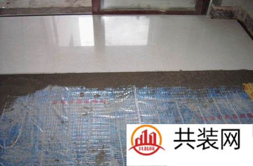 地板和瓷砖哪个好 比一比就知道