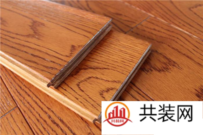 橡木实木仿古地板的用途 橡木实木仿古地板价格