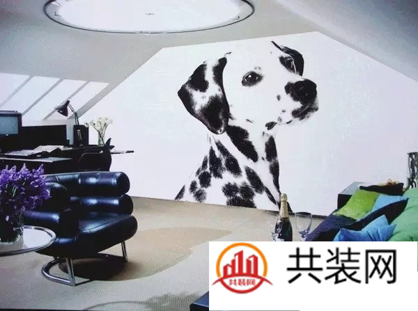 来不及解释了，我家毛坯房可能遭小偷了
