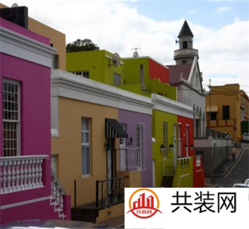 房子外墙贴瓷砖还是涂料好 比一比你就知道了
