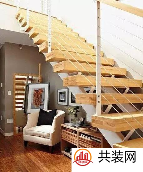 如果你家里有复式楼梯，请你不要糟蹋它