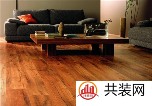 实木地板与复合地板的区别 实木地板和复合地板的优缺点